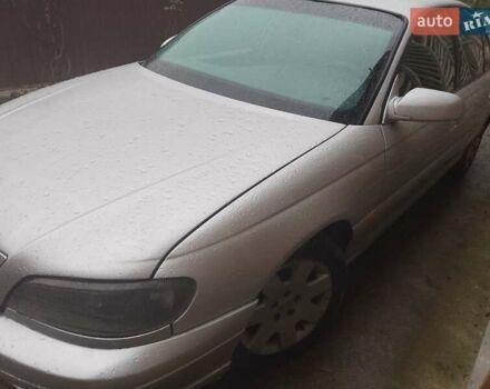 Сірий Опель Омега, об'ємом двигуна 10 л та пробігом 150 тис. км за 2000 $, фото 1 на Automoto.ua