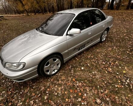 Сірий Опель Омега, об'ємом двигуна 3 л та пробігом 225 тис. км за 1670 $, фото 1 на Automoto.ua