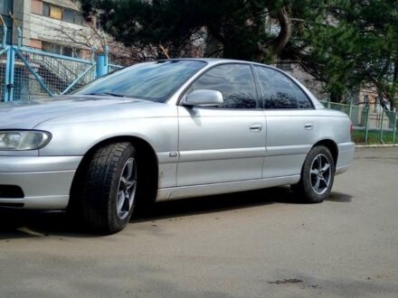 Сірий Опель Омега, об'ємом двигуна 2.2 л та пробігом 250 тис. км за 4200 $, фото 1 на Automoto.ua