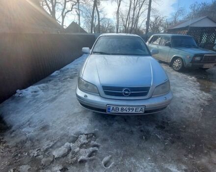 Сірий Опель Омега, об'ємом двигуна 2.2 л та пробігом 300 тис. км за 2250 $, фото 1 на Automoto.ua