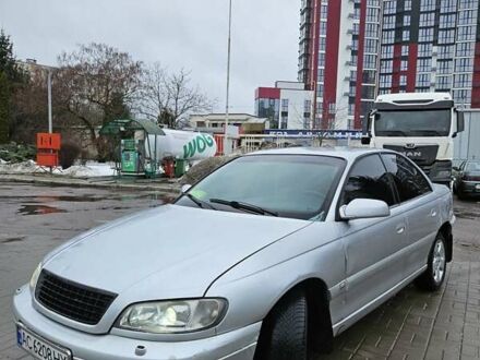 Серый Опель Омега, объемом двигателя 2.17 л и пробегом 360 тыс. км за 3299 $, фото 1 на Automoto.ua