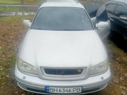 Серый Опель Омега, объемом двигателя 2.2 л и пробегом 351 тыс. км за 2350 $, фото 1 на Automoto.ua