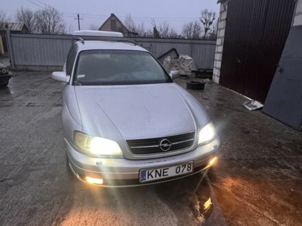 Серый Опель Омега, объемом двигателя 0 л и пробегом 250 тыс. км за 1500 $, фото 1 на Automoto.ua