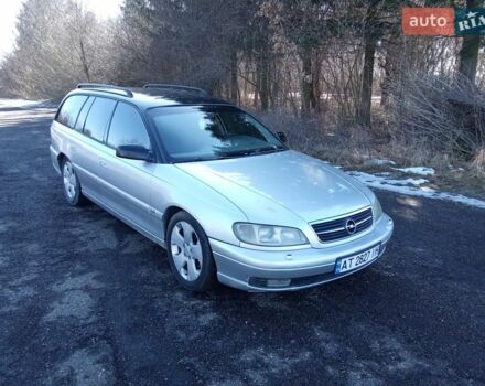 Серый Опель Омега, объемом двигателя 2.2 л и пробегом 400 тыс. км за 2300 $, фото 1 на Automoto.ua