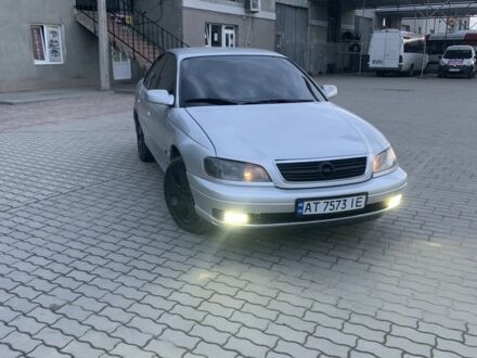 Сірий Опель Омега, об'ємом двигуна 2.2 л та пробігом 250 тис. км за 3350 $, фото 1 на Automoto.ua