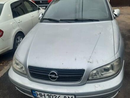 Серый Опель Омега, объемом двигателя 2.2 л и пробегом 320 тыс. км за 1800 $, фото 1 на Automoto.ua