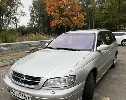 Серый Опель Омега, объемом двигателя 2.5 л и пробегом 330 тыс. км за 2900 $, фото 1 на Automoto.ua