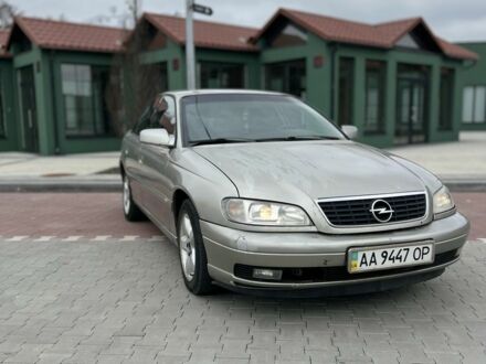 Серый Опель Омега, объемом двигателя 2.2 л и пробегом 400 тыс. км за 2200 $, фото 1 на Automoto.ua