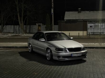 Серый Опель Омега, объемом двигателя 2.6 л и пробегом 391 тыс. км за 4500 $, фото 1 на Automoto.ua