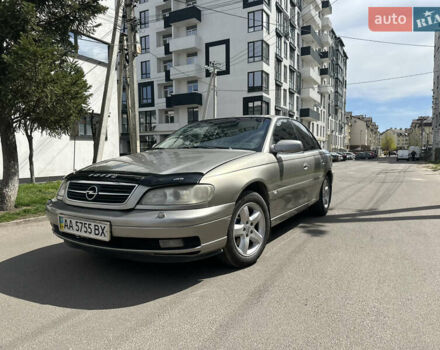 Сірий Опель Омега, об'ємом двигуна 2.2 л та пробігом 360 тис. км за 3200 $, фото 1 на Automoto.ua