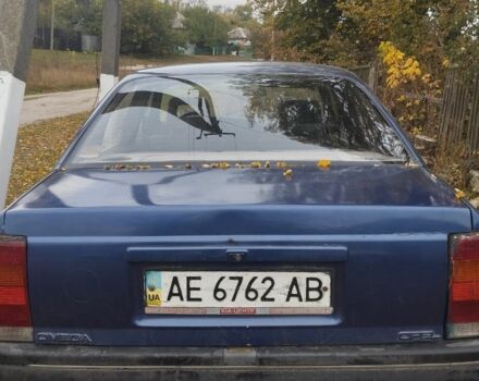 Опель Омега 1987 в Сумах на Automoto.ua Синий Опель Омега, объемом двигателя 8 л и пробегом 9 тыс. км за 850 $, фото 3 на Automoto.ua