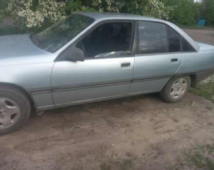 Синий Опель Омега, объемом двигателя 2 л и пробегом 450 тыс. км за 1561 $, фото 2 на Automoto.ua