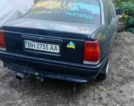 Опель Омега 1987 в Одессе на Automoto.ua Синий Опель Омега, объемом двигателя 2 л и пробегом 100 тыс. км за 1196 $, фото 1 на Automoto.ua
