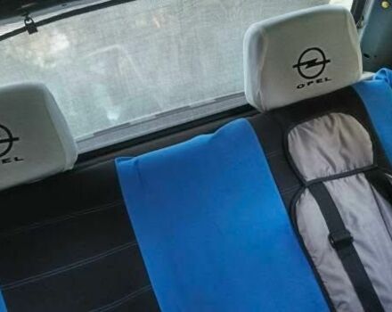 Опель Омега 1987 в Одессе на Automoto.ua Синий Опель Омега, объемом двигателя 2 л и пробегом 100 тыс. км за 1196 $, фото 2 на Automoto.ua