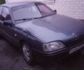 Синій Опель Омега, об'ємом двигуна 2 л та пробігом 250 тис. км за 650 $, фото 1 на Automoto.ua
