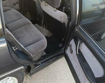 Опель Омега 1987 в Херсоне на Automoto.ua Синий Опель Омега, объемом двигателя 2 л и пробегом 400 тыс. км за 1300 $, фото 5 на Automoto.ua