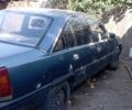 Синій Опель Омега, об'ємом двигуна 2 л та пробігом 290 тис. км за 700 $, фото 1 на Automoto.ua