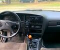 Синий Опель Омега, объемом двигателя 2 л и пробегом 330 тыс. км за 550 $, фото 9 на Automoto.ua