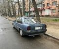 Синий Опель Омега, объемом двигателя 2 л и пробегом 400 тыс. км за 1009 $, фото 2 на Automoto.ua