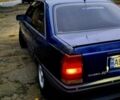 Синий Опель Омега, объемом двигателя 2 л и пробегом 200 тыс. км за 1500 $, фото 4 на Automoto.ua
