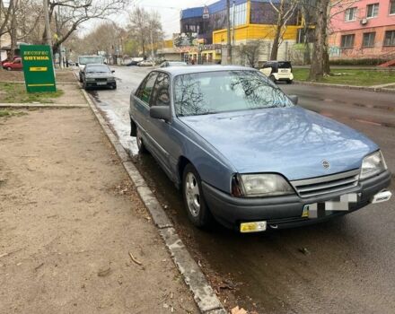 Синий Опель Омега, объемом двигателя 2 л и пробегом 400 тыс. км за 1009 $, фото 4 на Automoto.ua