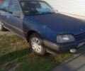 Синій Опель Омега, об'ємом двигуна 0 л та пробігом 111 тис. км за 716 $, фото 1 на Automoto.ua
