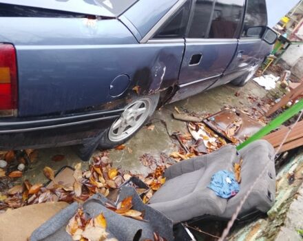 Синий Опель Омега, объемом двигателя 2 л и пробегом 400 тыс. км за 403 $, фото 2 на Automoto.ua