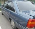 Синий Опель Омега, объемом двигателя 2 л и пробегом 148 тыс. км за 1800 $, фото 3 на Automoto.ua