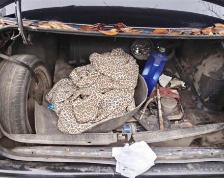 Синий Опель Омега, объемом двигателя 2 л и пробегом 400 тыс. км за 403 $, фото 3 на Automoto.ua