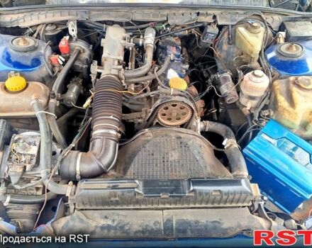 Синий Опель Омега, объемом двигателя 20 л и пробегом 320 тыс. км за 1650 $, фото 4 на Automoto.ua