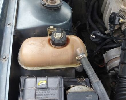 Синій Опель Омега, об'ємом двигуна 2 л та пробігом 148 тис. км за 1800 $, фото 3 на Automoto.ua