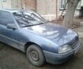 Синий Опель Омега, объемом двигателя 1.8 л и пробегом 300 тыс. км за 1000 $, фото 5 на Automoto.ua