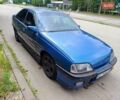 Синий Опель Омега, объемом двигателя 2 л и пробегом 500 тыс. км за 900 $, фото 9 на Automoto.ua