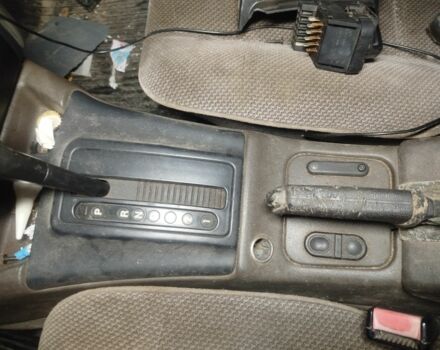 Опель Омега 1988 в Дрогобыче на Automoto.ua Синий Опель Омега, объемом двигателя 0 л и пробегом 300 тыс. км за 900 $, фото 4 на Automoto.ua