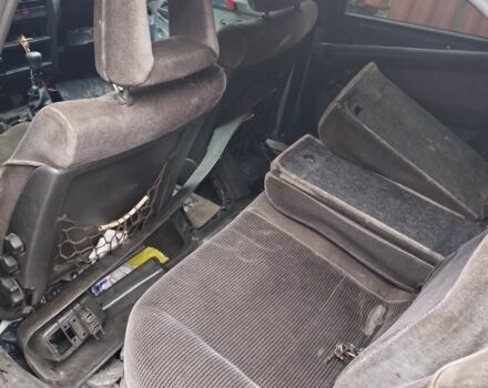 Синий Опель Омега, объемом двигателя 2 л и пробегом 400 тыс. км за 403 $, фото 7 на Automoto.ua