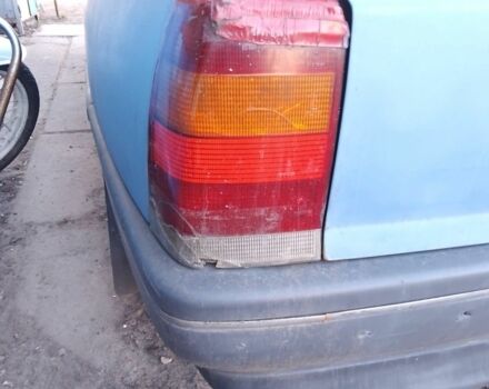 Синий Опель Омега, объемом двигателя 2 л и пробегом 30 тыс. км за 665 $, фото 3 на Automoto.ua