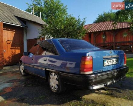 Синій Опель Омега, об'ємом двигуна 2 л та пробігом 270 тис. км за 1650 $, фото 3 на Automoto.ua