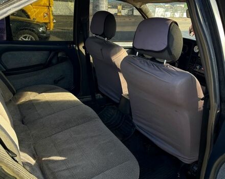 Синий Опель Омега, объемом двигателя 2.4 л и пробегом 271 тыс. км за 1200 $, фото 3 на Automoto.ua