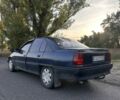 Синій Опель Омега, об'ємом двигуна 2 л та пробігом 300 тис. км за 1205 $, фото 2 на Automoto.ua
