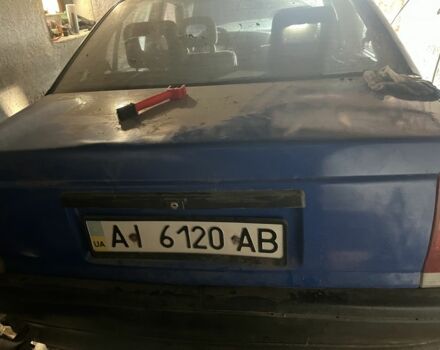 Синій Опель Омега, об'ємом двигуна 2 л та пробігом 420 тис. км за 950 $, фото 3 на Automoto.ua