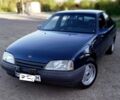 Синий Опель Омега, объемом двигателя 2 л и пробегом 350 тыс. км за 1142 $, фото 1 на Automoto.ua