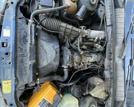 Синий Опель Омега, объемом двигателя 2 л и пробегом 200 тыс. км за 550 $, фото 9 на Automoto.ua