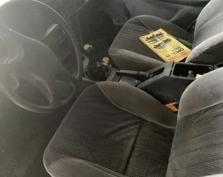 Синій Опель Омега, об'ємом двигуна 1.8 л та пробігом 180 тис. км за 430 $, фото 7 на Automoto.ua