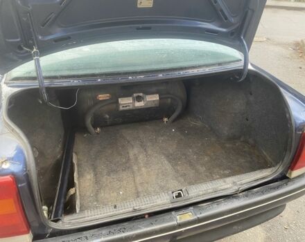 Синий Опель Омега, объемом двигателя 2 л и пробегом 200 тыс. км за 850 $, фото 6 на Automoto.ua