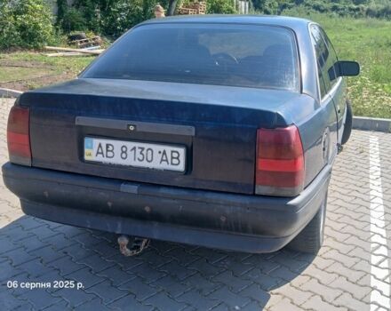 Синій Опель Омега, об'ємом двигуна 2 л та пробігом 350 тис. км за 800 $, фото 4 на Automoto.ua