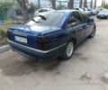 Синий Опель Омега, объемом двигателя 2 л и пробегом 350 тыс. км за 337 $, фото 5 на Automoto.ua