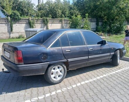 Синій Опель Омега, об'ємом двигуна 2 л та пробігом 350 тис. км за 800 $, фото 3 на Automoto.ua