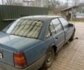 Синий Опель Омега, объемом двигателя 2 л и пробегом 300 тыс. км за 714 $, фото 1 на Automoto.ua