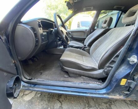 Синий Опель Омега, объемом двигателя 2 л и пробегом 200 тыс. км за 550 $, фото 13 на Automoto.ua