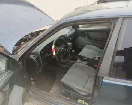 Синий Опель Омега, объемом двигателя 2 л и пробегом 580 тыс. км за 835 $, фото 6 на Automoto.ua